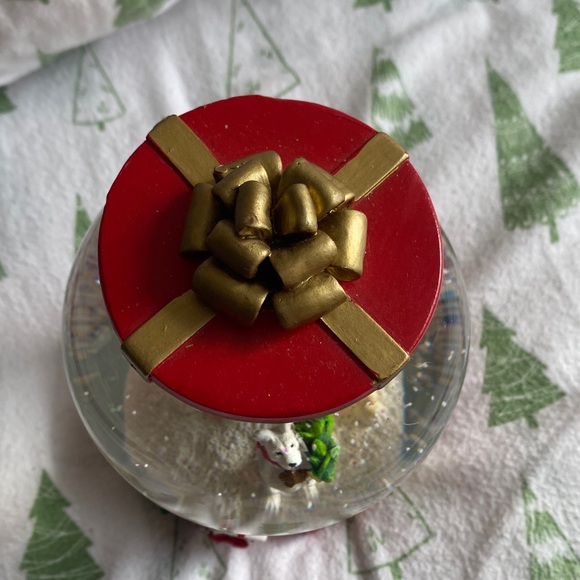 Dog Christmas Snow globe | Homegoods - Picture 5 of 5
